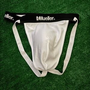 Mueller Sports Protection Cup